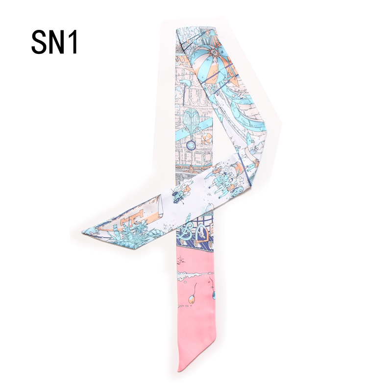 Bufanda de seda con estampado  - Street Fashion Paris reseña y precio