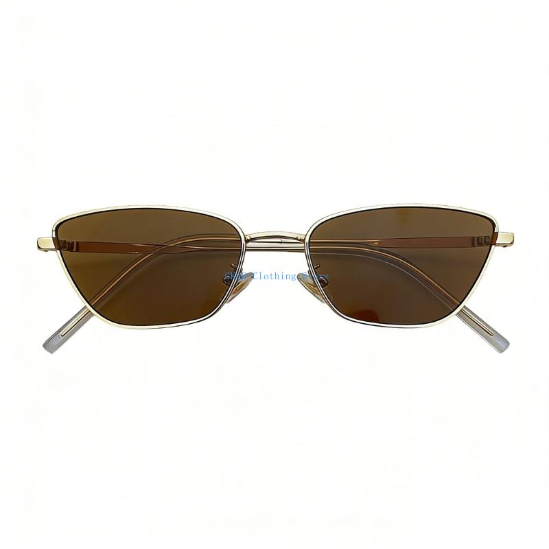N0PE elegantes gafas con montu - Street Fashion Reference reseña y precio