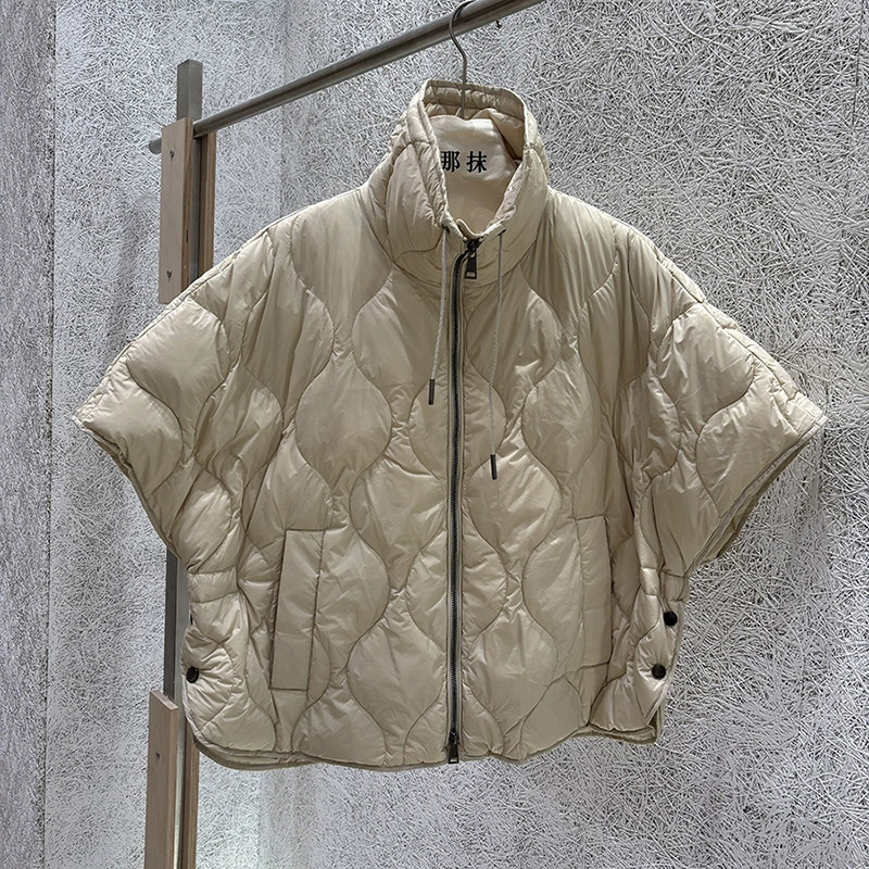 Chaleco Irregular de Plumón de - Street Fashion Shanghai reseña y precio